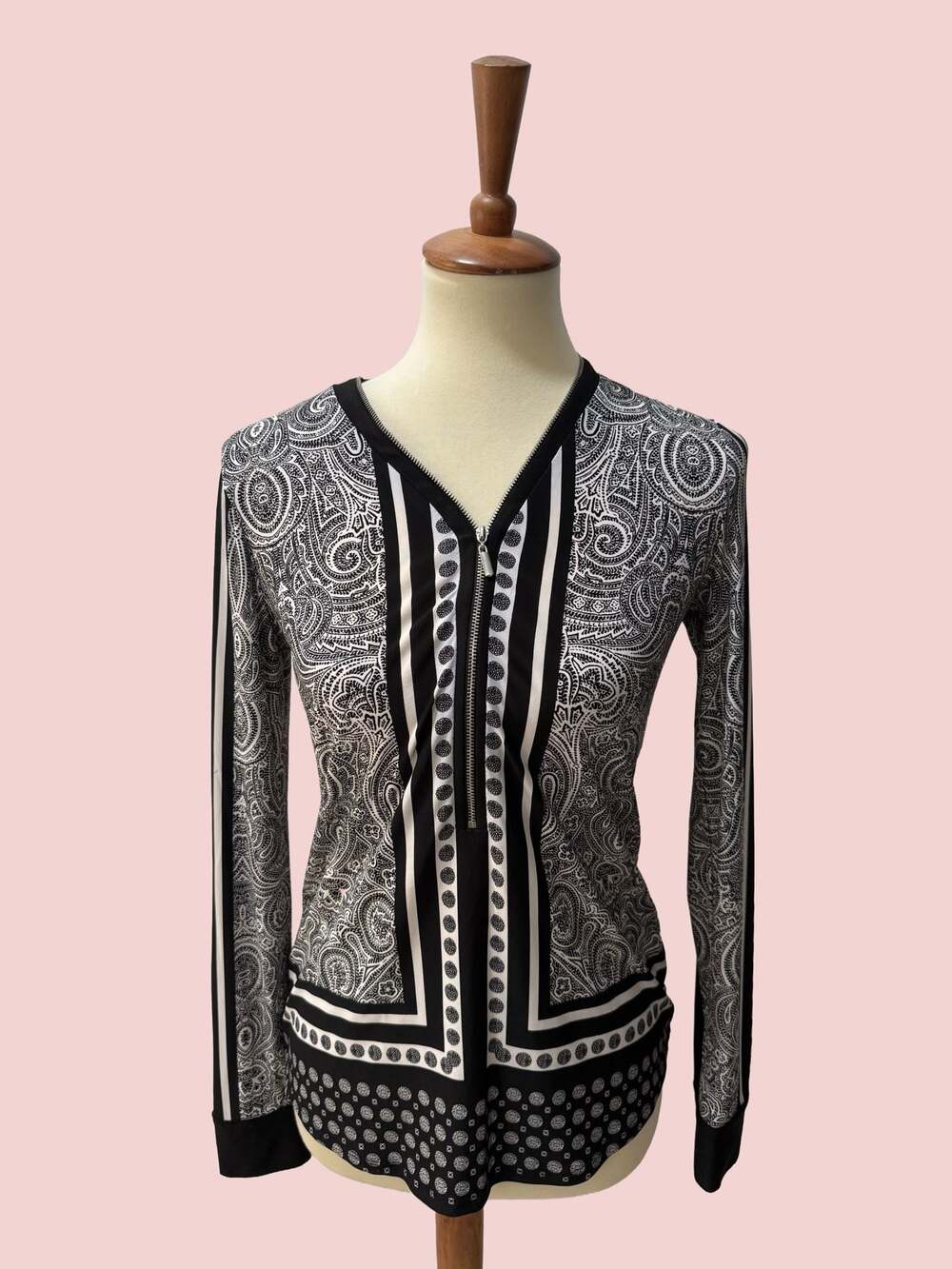 INC International Concepts Women's Black and White Paisley Print